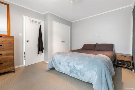 Photo of property in 7 Imogene Way, Half Moon Bay, Auckland, 2012