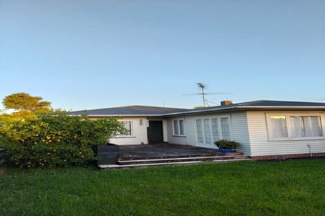 Photo of property in 1/450 Great South Road, Opaheke, Papakura, 2113