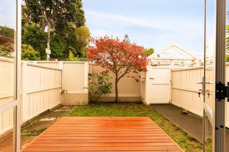 Photo of property in 6/7 Henry Street, Kilbirnie, Wellington, 6022