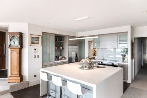 Photo of property in 98 Harbour Drive, Otumoetai, Tauranga, 3110