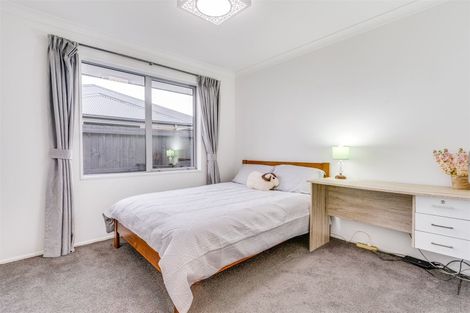 Photo of property in 17 Greenwich Street, Halswell, Christchurch, 8025