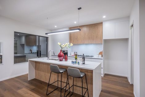 Photo of property in 5 Paitry Place, Swanson, Auckland, 0614