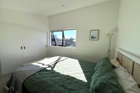 Photo of property in 9 Kotuitui Street, Manukau, Auckland, 2104