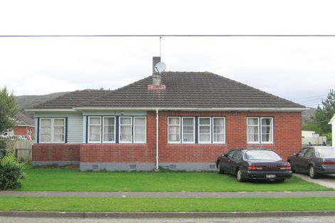 Photo of property in 40 Compton Crescent, Taita, Lower Hutt, 5011