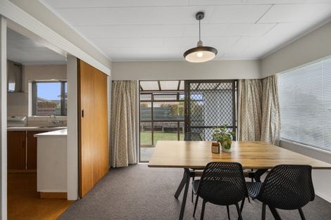 Photo of property in 2 Freyberg Avenue, Tamatea, Napier, 4112