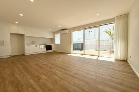 Photo of property in 2/23 Woodville Street, Edgeware, Christchurch, 8013