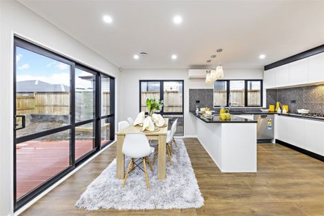 Photo of property in 7 Te Aramanu Crescent, Papakura, 2110