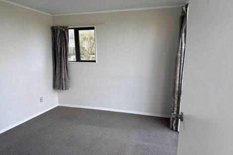 Photo of property in 2 Cranberry Place, Bucklands Beach, Auckland, 2012