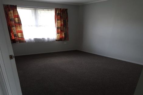 Photo of property in 2/9 View Road, Papakura, 2110