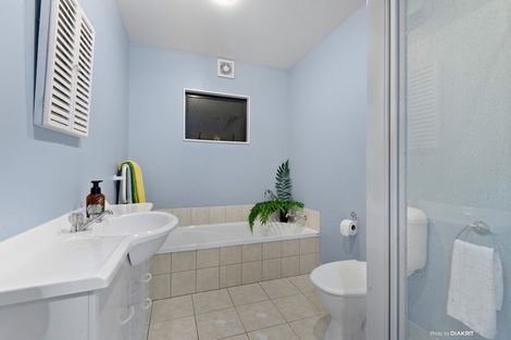 Photo of property in 2/14 Bandipur Terrace, Broadmeadows, Wellington, 6035