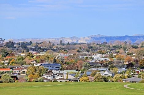 Photo of property in 102 Kent Terrace, Taradale, Napier, 4112