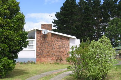 Photo of property in 24 Melba Street, Beach Haven, Auckland, 0626