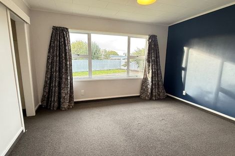 Photo of property in 4 Lerwick Street, Tamatea, Napier, 4112