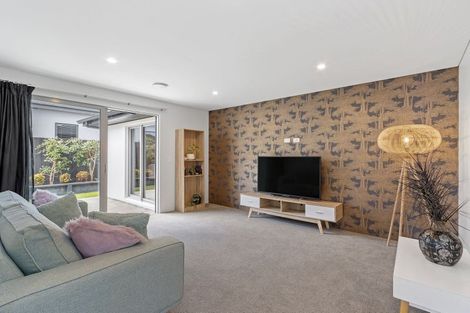 Photo of property in 33 Prestons Park Drive, Marshland, Christchurch, 8083