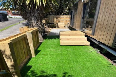 Photo of property in 1/46 Newington Road, Henderson, Auckland, 0612