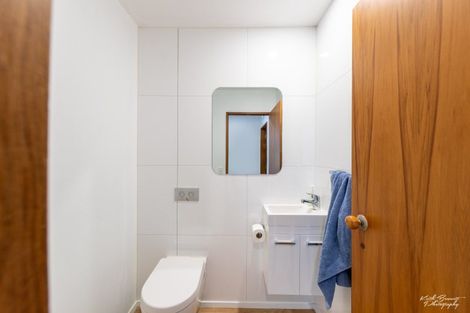 Photo of property in 12c Chatsworth Road, Silverstream, Upper Hutt, 5019