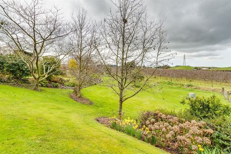 Photo of property in 977 Puketapu Road, Puketapu, Napier, 4182