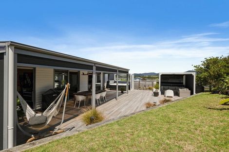 Photo of property in 3 Beachcomber Road, Mangawhai Heads, Mangawhai, 0505