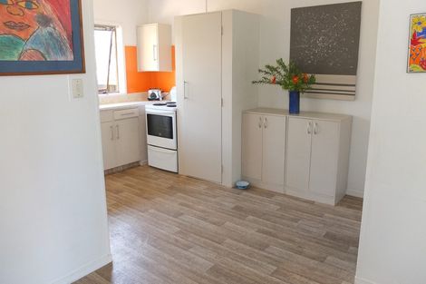 Photo of property in 1/48 Stanniland Street, Sunnyhills, Auckland, 2010