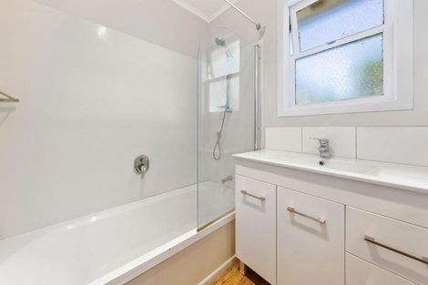 Photo of property in 117 Tennessee Avenue, Mangere East, Auckland, 2024