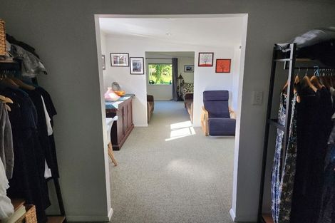 Photo of property in 30 Crest Road, Akatarawa, Upper Hutt, 5372