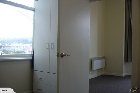 Photo of property in 4 Hawker Street, Mount Victoria, Wellington, 6011