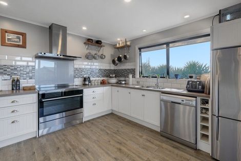 Photo of property in 1341 State Highway 2, Pongakawa, 3189