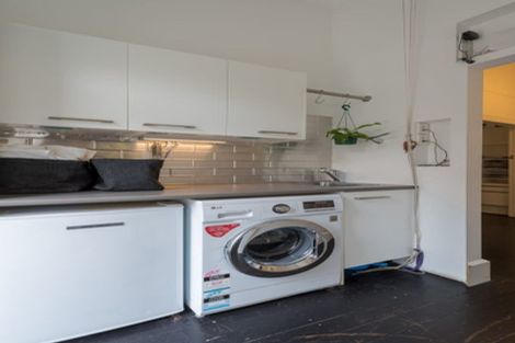 Photo of property in 22 Exeter Street, Lyttelton, 8082