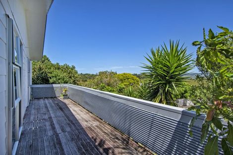 Photo of property in 39 Raumati Crescent, Onerahi, Whangarei, 0110