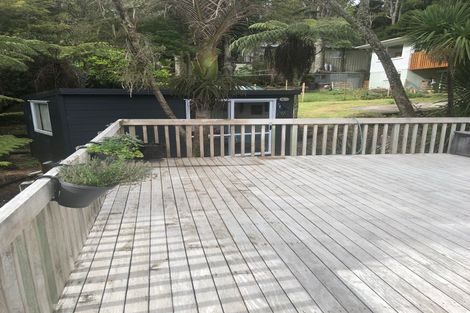 Photo of property in 5 Karen Road, Laingholm, Auckland, 0604