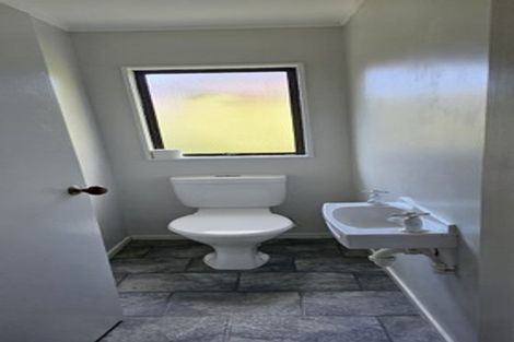 Photo of property in 20a Olivia Crescent, Tawa, Wellington, 5028