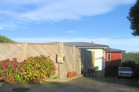 Photo of property in 34 Forth Place, Papakowhai, Porirua, 5024