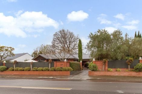 Photo of property in 149 Straven Road, Fendalton, Christchurch, 8014