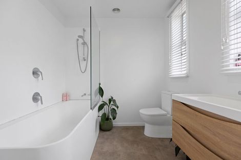 Photo of property in 240 Pukehina Parade, Pukehina, Te Puke, 3189