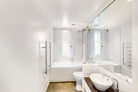 Photo of property in 51 Mantell Street, Seatoun, Wellington, 6022