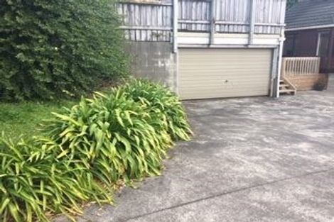 Photo of property in 26 Hampton Hill Road, Tawa, Wellington, 5028