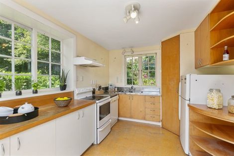 Photo of property in 97 Karori Road, Karori, Wellington, 6012