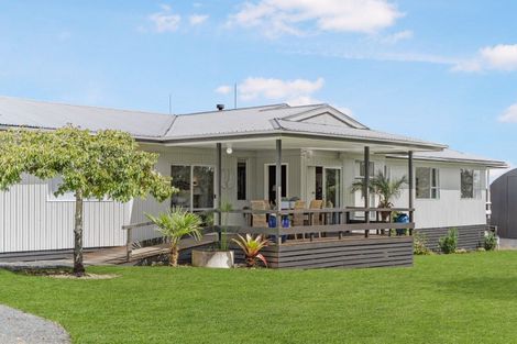 Photo of property in 94 Ara-kotinga, Whitford, Manurewa, 2576