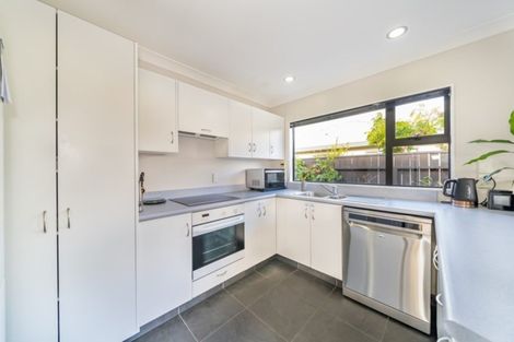 Photo of property in 28 Tararua Street, Trentham, Upper Hutt, 5018