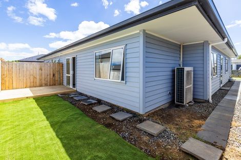 Photo of property in 20 Harore Road, Takanini, 2112