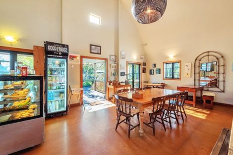 Photo of property in 786 Sandspit Road, Warkworth, 0982