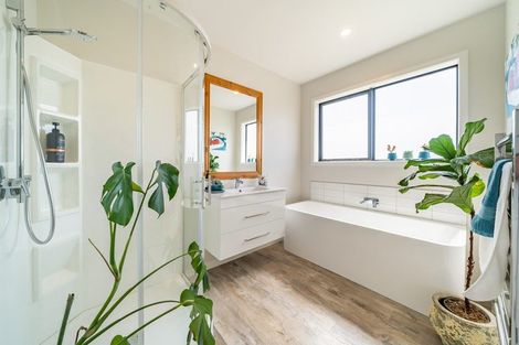 Photo of property in 46 Crest Road, Akatarawa, Upper Hutt, 5372