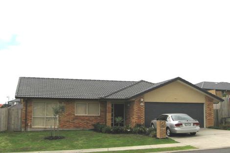 Photo of property in 23 Lake Panorama Drive, Henderson, Auckland, 0612