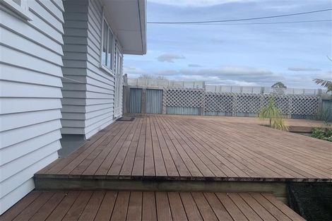 Photo of property in 106 Lincoln Road, Henderson, Auckland, 0610