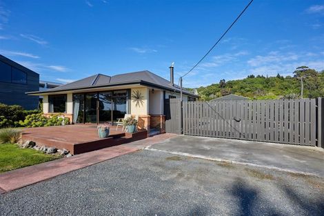 Photo of property in 136 Esplanade, Kaikoura, 7300