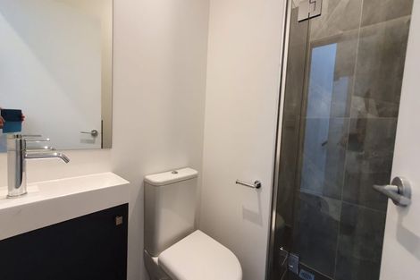 Photo of property in 1/2a Walsall Street, Avondale, Auckland, 1026