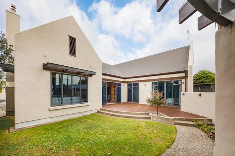 Photo of property in 37 Abby Road, Fitzherbert, Palmerston North, 4410