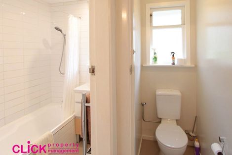 Photo of property in 104 Easther Crescent, Kew, Dunedin, 9012