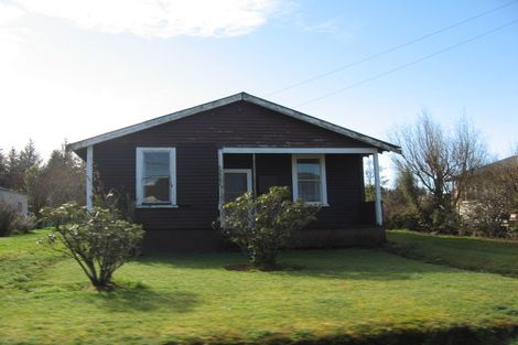 Photo of property in 21 Brodie Street, Blackball, 7804