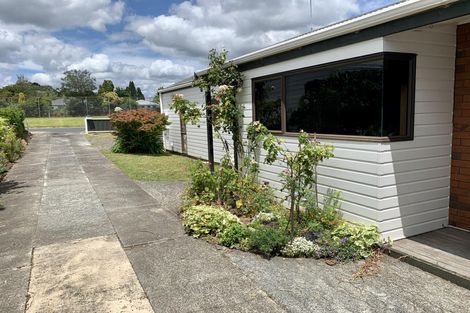 Photo of property in 11 Grey Street, Kawakawa, 0210